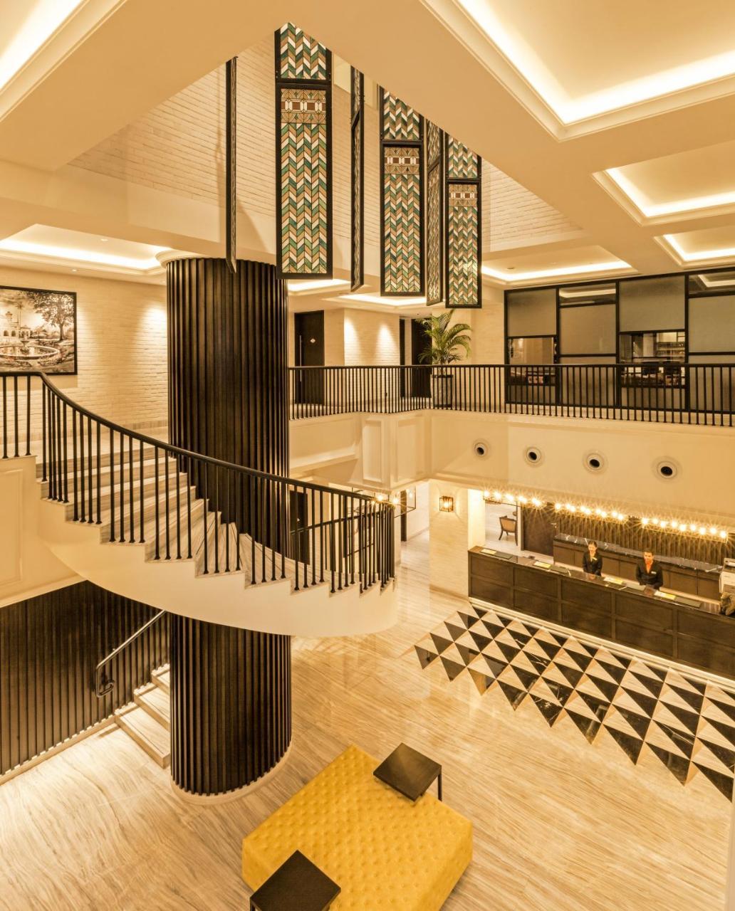 Lemon Tree Premier City Center Pune Exterior foto